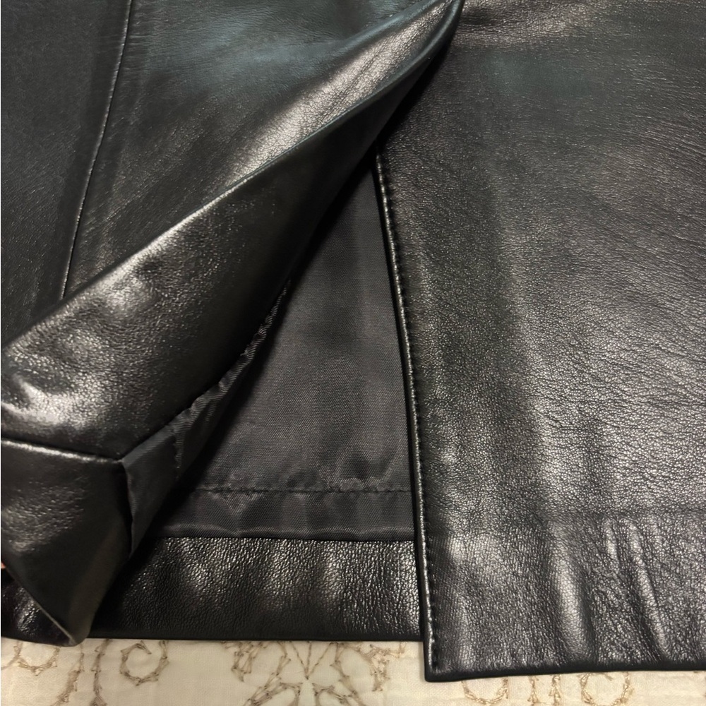 ANTONIO MELANI Black Faux Leather Pencil Skirt with Wrap Detail - Picture 5 of 9